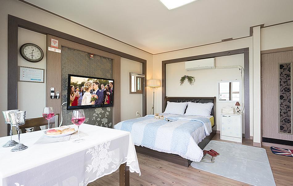 Hyacinth Pension Tongyeong Bagian luar foto
